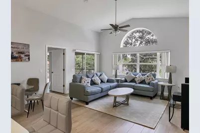 7234 Eleanor Circle #203, Sarasota, FL 34243 - Photo 3