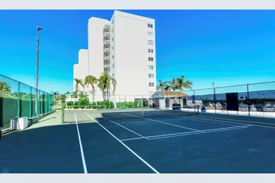 9393 Midnight Pass Road #P4, Sarasota, FL 34242 - Photo 37