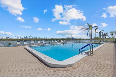 9393 Midnight Pass Road #P4, Sarasota, FL 34242 - Photo 33