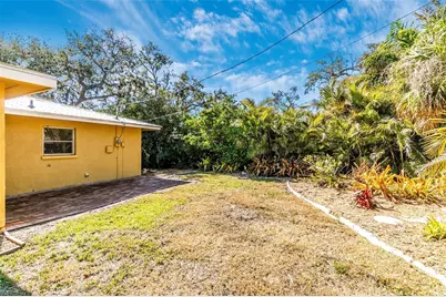 3039 Chase Circle, Sarasota, FL 34231 - Photo 55