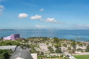 800 N Tamiami Trail, Sarasota, FL 34236 - Photo 11