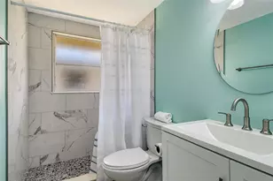6020 Midnight Pass Rd, Sarasota, FL 34242 - Photo 19