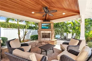 523 69th St, Holmes Beach, FL 34217 - Photo 41