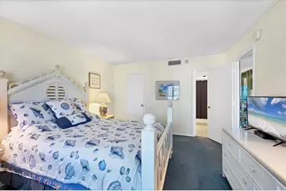 800 Benjamin Franklin Drive #607, Sarasota, FL 34236 - Photo 23