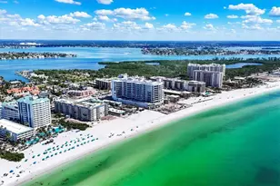 800 Benjamin Franklin Dr, Sarasota, FL 34236 - Photo 43