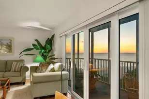 800 Benjamin Franklin Dr, Sarasota, FL 34236 - Photo 11