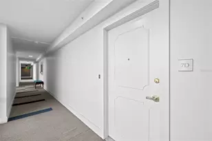 2425 Gulf Of Mexico Dr, Longboat Key, FL 34228 - Photo 5