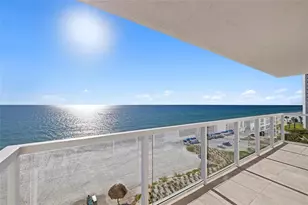 2425 Gulf Of Mexico Dr, Longboat Key, FL 34228 - Photo 5