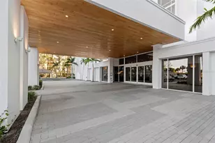 2425 Gulf Of Mexico Dr, Longboat Key, FL 34228 - Photo 3