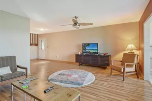 1601 Bayhouse Point Dr, Sarasota, FL 34231 - Photo 7