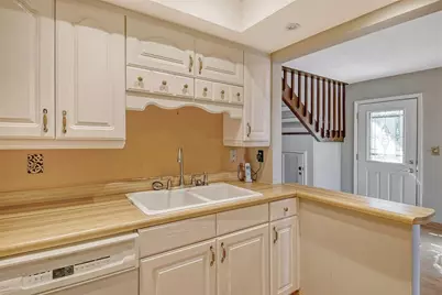 1601 Bayhouse Point Drive #BA204, Sarasota, FL 34231 - Photo 11