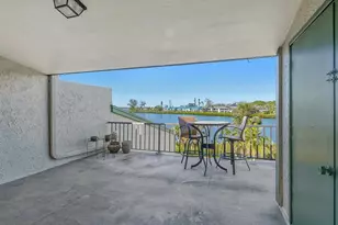 1601 Bayhouse Point Dr, Sarasota, FL 34231 - Photo 15
