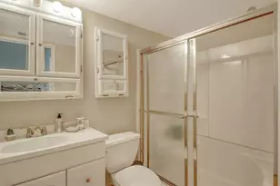 1601 Bayhouse Point Dr, Sarasota, FL 34231 - Photo 15