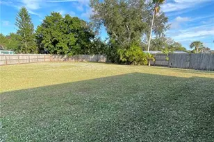 6405 White Sands Terrace, Sarasota, FL 34231 - Photo 15