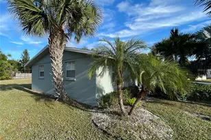 6405 White Sands Terrace, Sarasota, FL 34231 - Photo 9