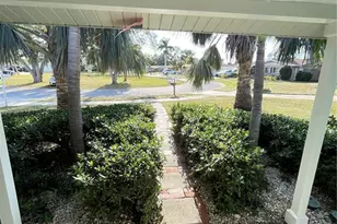 6405 White Sands Terrace, Sarasota, FL 34231 - Photo 5