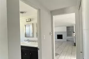 6405 White Sands Terrace, Sarasota, FL 34231 - Photo 19