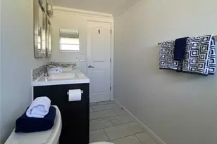 6405 White Sands Terrace, Sarasota, FL 34231 - Photo 17