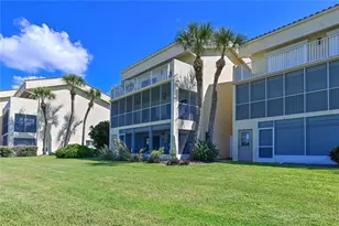 852 Golden Beach Blvd, Venice, FL 34285 - Photo 19