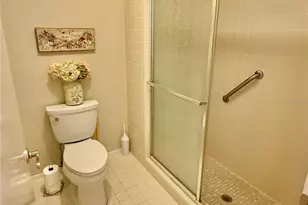 621 Spring Lakes Blvd, Bradenton, FL 34210 - Photo 47