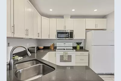 5769 Avista Drive #5769, Sarasota, FL 34243 - Photo 17