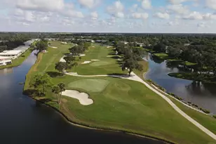 5769 Avista Dr, Sarasota, FL 34243 - Photo 39