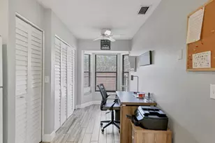 5769 Avista Dr, Sarasota, FL 34243 - Photo 21