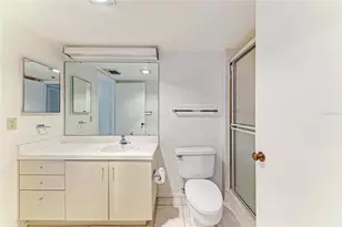 1065 Gulf of Mexico Dr, Longboat Key, FL 34228 - Photo 33