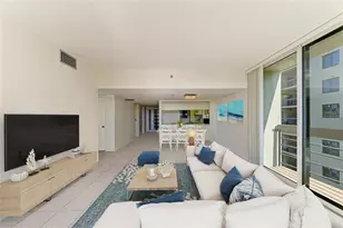 1065 Gulf of Mexico Dr, Longboat Key, FL 34228 - Photo 15