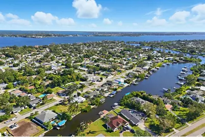 6915 9th Avenue NW, Bradenton, FL 34209 - Photo 15