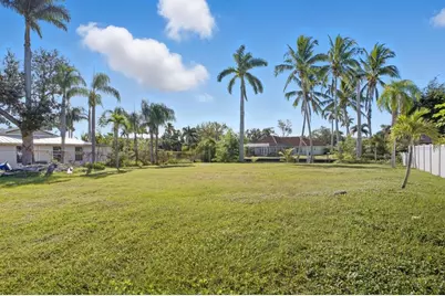 6915 9th Avenue NW, Bradenton, FL 34209 - Photo 3