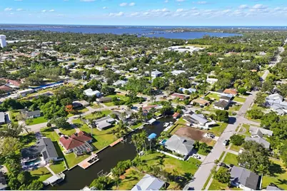 6915 9th Avenue NW, Bradenton, FL 34209 - Photo 9