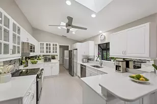 7254 Oak Moss Dr, Sarasota, FL 34241 - Photo 21