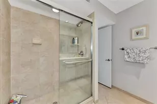 3141 Heatherwood Ln, Sarasota, FL 34235 - Photo 37