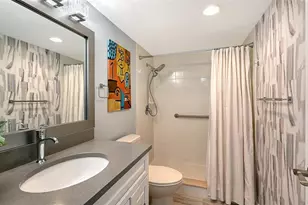 101 S Gulfstream Ave, Sarasota, FL 34236 - Photo 25