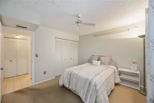 2220 Stickney Point Rd, Sarasota, FL 34231 - Photo 17