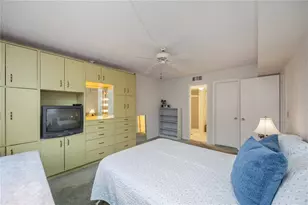 2220 Stickney Point Rd, Sarasota, FL 34231 - Photo 15