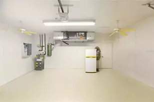 4544 Longspur Ln, Sarasota, FL 34238 - Photo 37