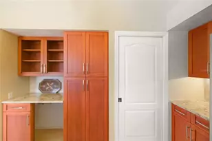 4544 Longspur Ln, Sarasota, FL 34238 - Photo 17