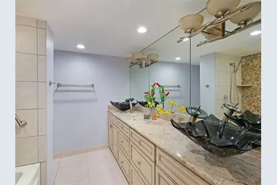 988 Blvd Of The Arts #1011, Sarasota, FL 34236 - Photo 15