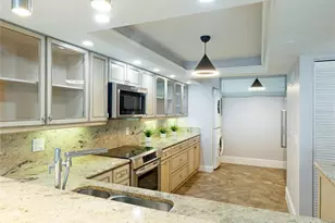 988 Boulevard of the Arts, Sarasota, FL 34236 - Photo 9