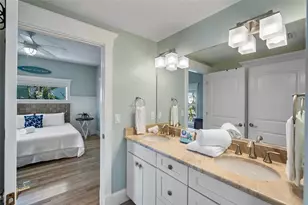 204 66th St, Holmes Beach, FL 34217 - Photo 21