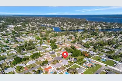 407 61st Street NW, Bradenton, FL 34209 - Photo 5