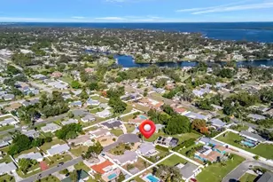 407 61st St NW, Bradenton, FL 34209 - Photo 5