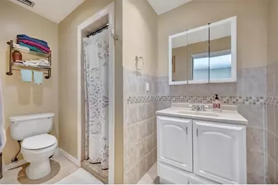 407 61st Street NW, Bradenton, FL 34209 - Photo 17