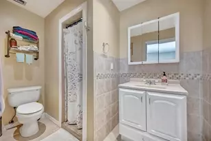 407 61st St NW, Bradenton, FL 34209 - Photo 17