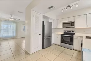 13530 Newport Ave, Port Charlotte, FL 33981 - Photo 17