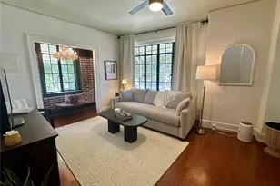 210 N 17th St W, Bradenton, FL 34205 - Photo 3