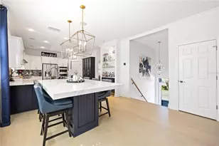 6322 Laguna Dr, Longboat Key, FL 34228 - Photo 7