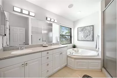 6322 Laguna Drive #1, Longboat Key, FL 34228 - Photo 23